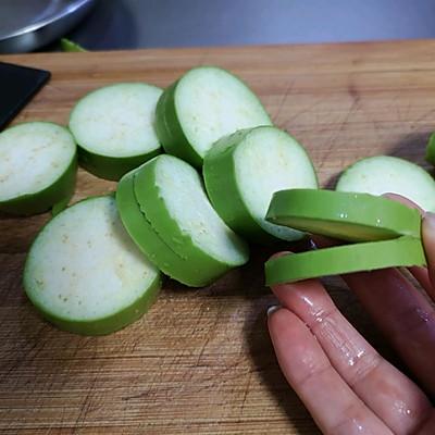 如何做到外脆里嫩的炸茄盒 第15张