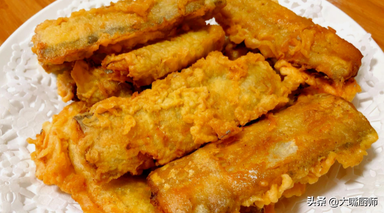 做炸带鱼，学会调脆皮糊，保证外酥里嫩，鲜香可口，放凉了也好吃 第1张