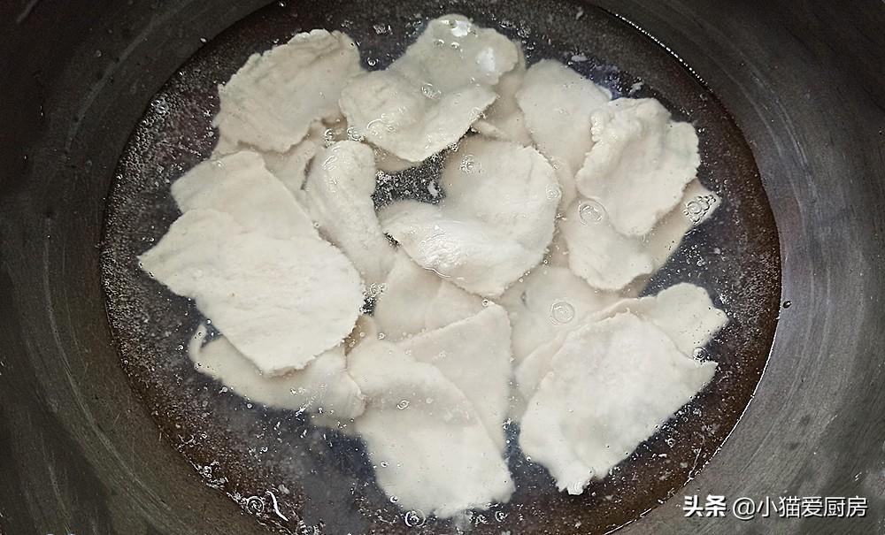 肉片这种做法，鲜香滑嫩，天天吃都不腻，孩子最喜欢吃的一道汤菜 第13张