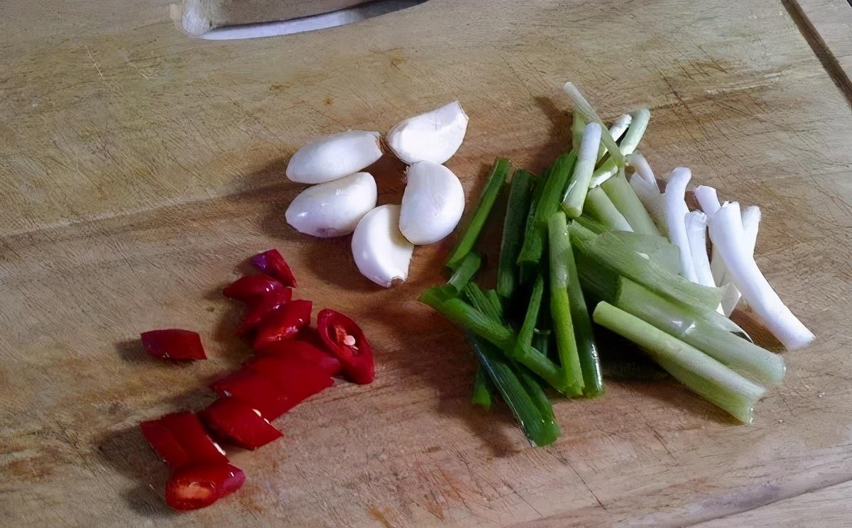 正是春笋尝鲜时，附上超美味的3款做法，流着口水做的推荐 第9张