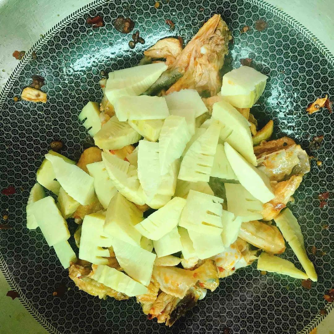 正是春笋尝鲜时，附上超美味的3款做法，流着口水做的推荐 第29张