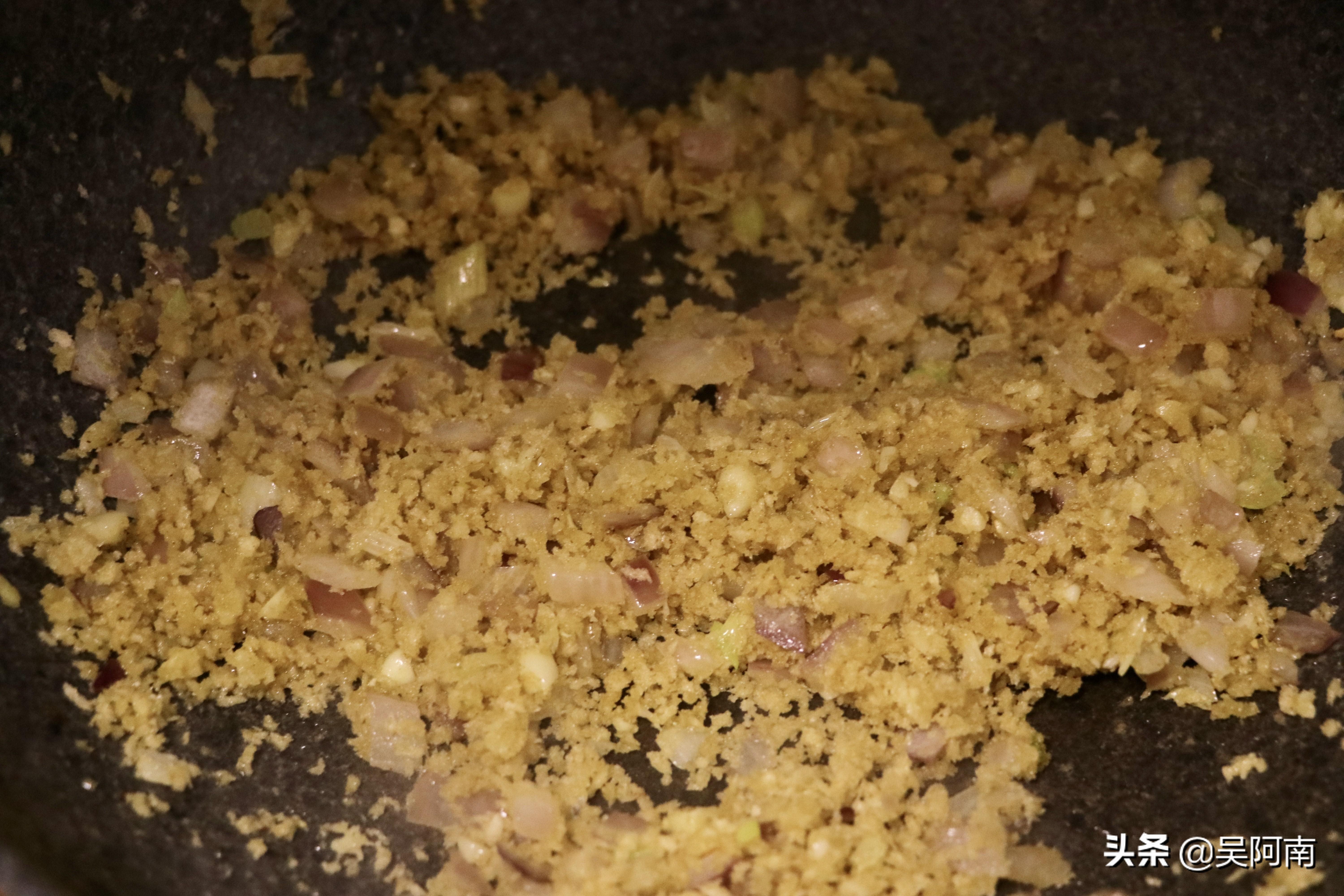 这才是椒盐大虾的正宗做法，外酥里嫩，咸香酥脆，下酒好菜 第13张
