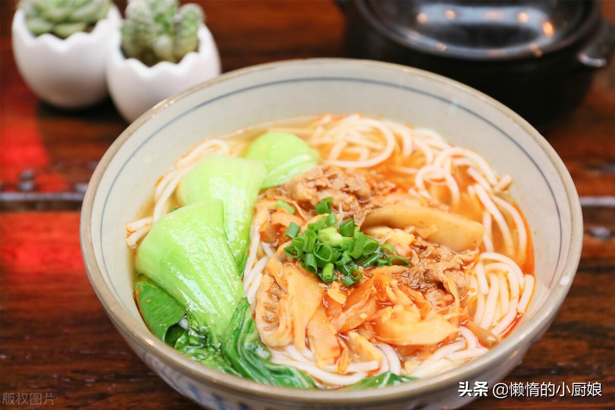 过年在家自己做米线，这5种做法简单方便，超好吃 第1张