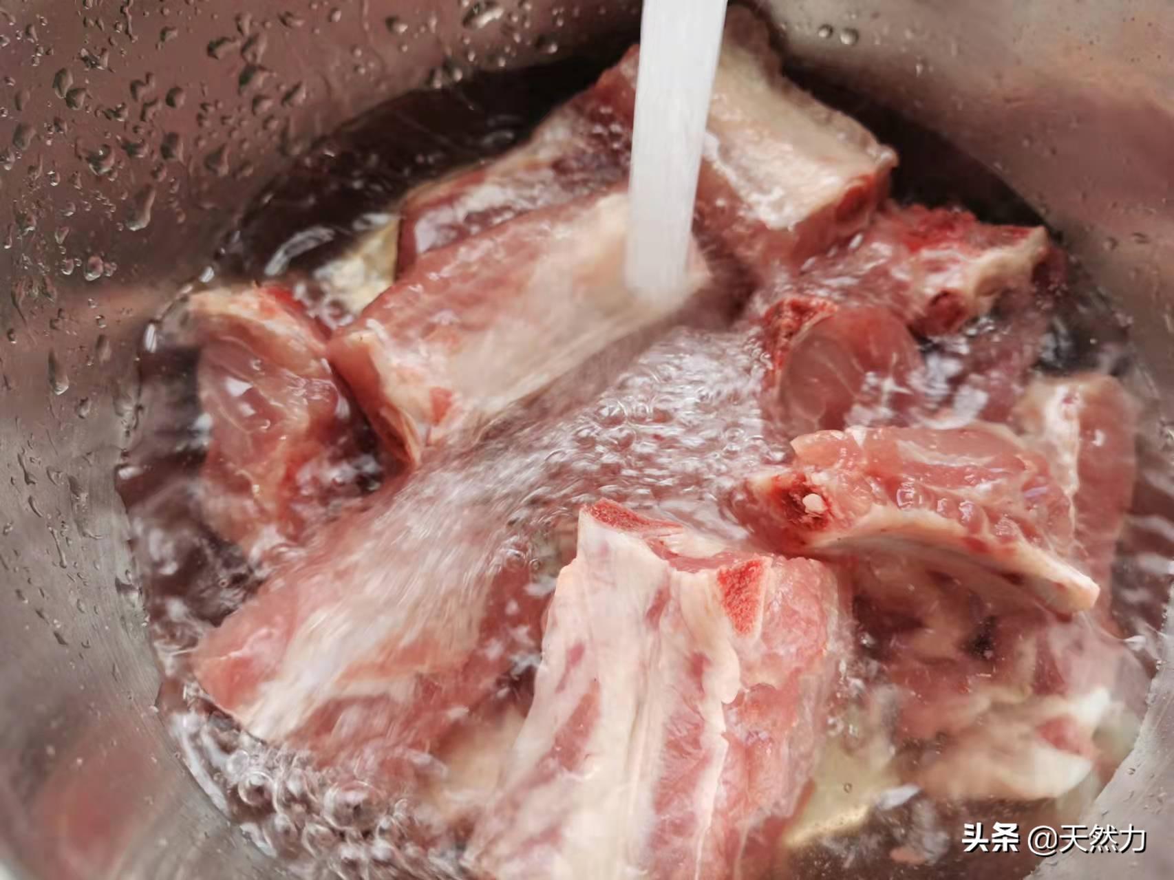 广东家常老火靓汤之萝卜排骨汤，原汁原味，香甜滋补，一看就会 第9张
