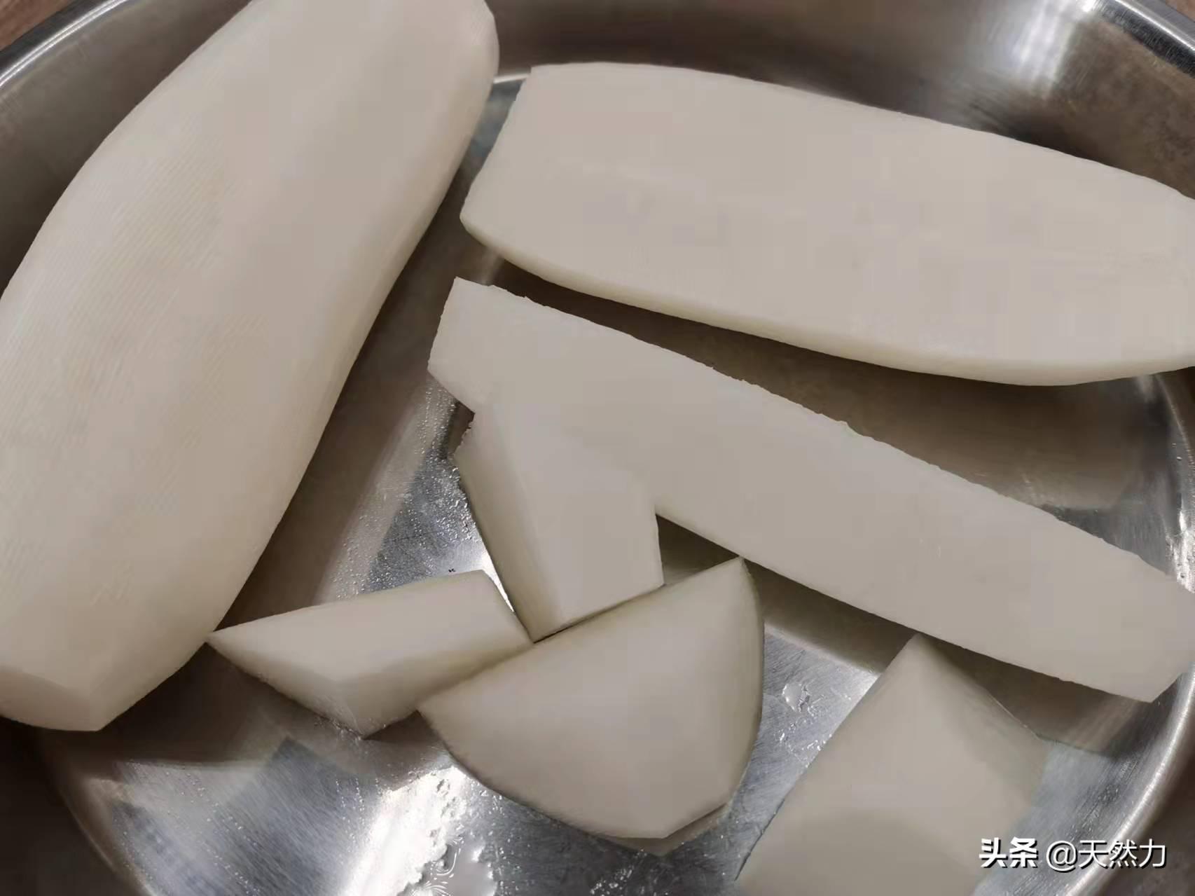 广东家常老火靓汤之萝卜排骨汤，原汁原味，香甜滋补，一看就会 第15张
