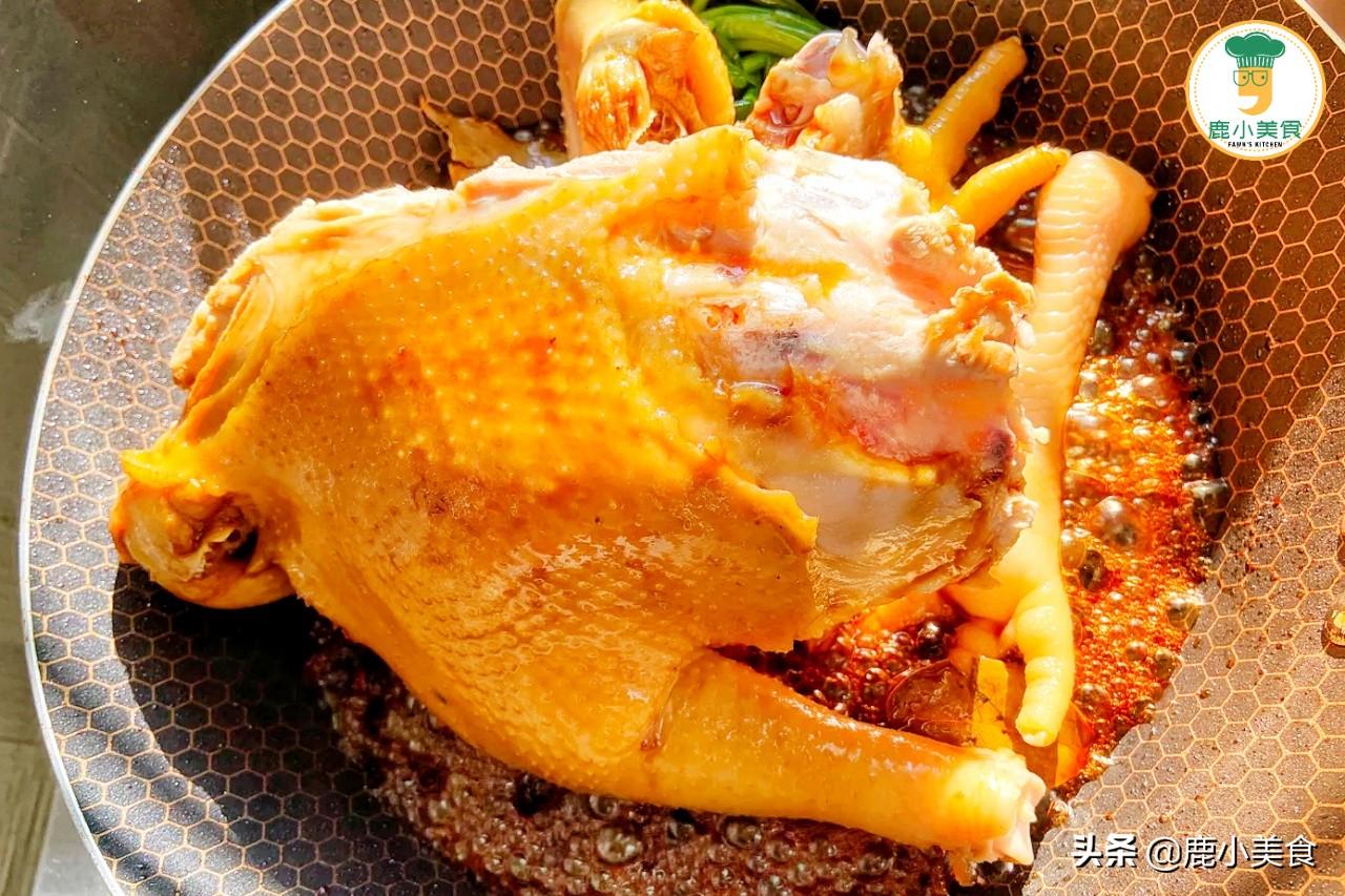 鸡肉做法多，小孩就馋“酱油鸡”做法！酱咸肉嫩皮香脆，上桌抢吃 第11张
