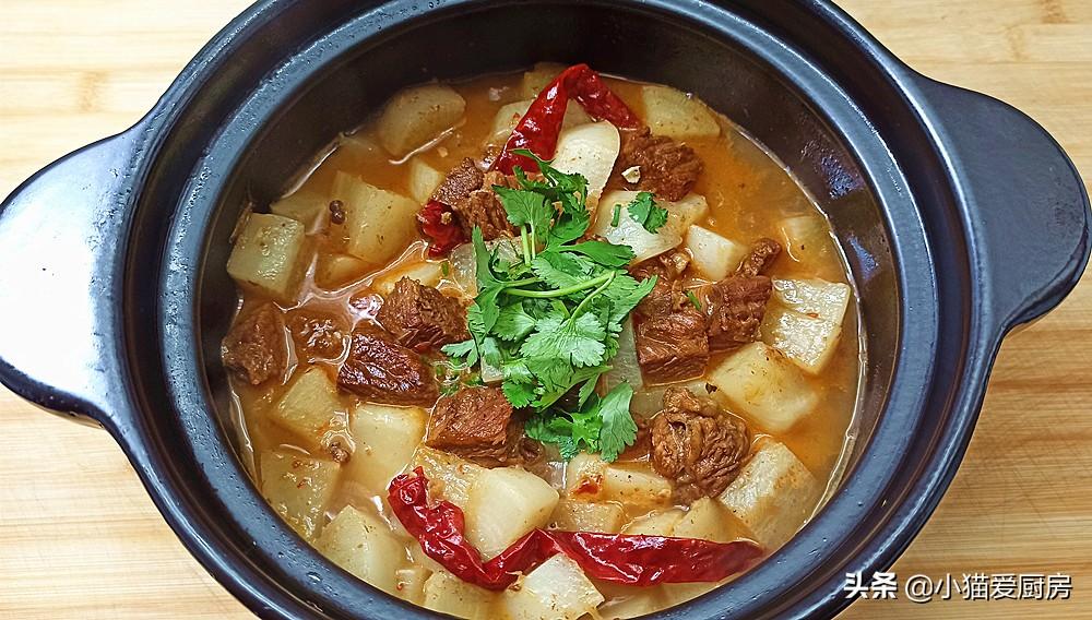 “牛腩炖萝卜”这种做法不仅好吃而且让牛肉更软烂，香辣爽口下饭 第25张