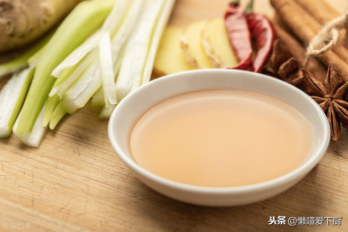 “黄酒”能当“料酒”用吗？它俩有啥区别？学会别再乱用了 第15张