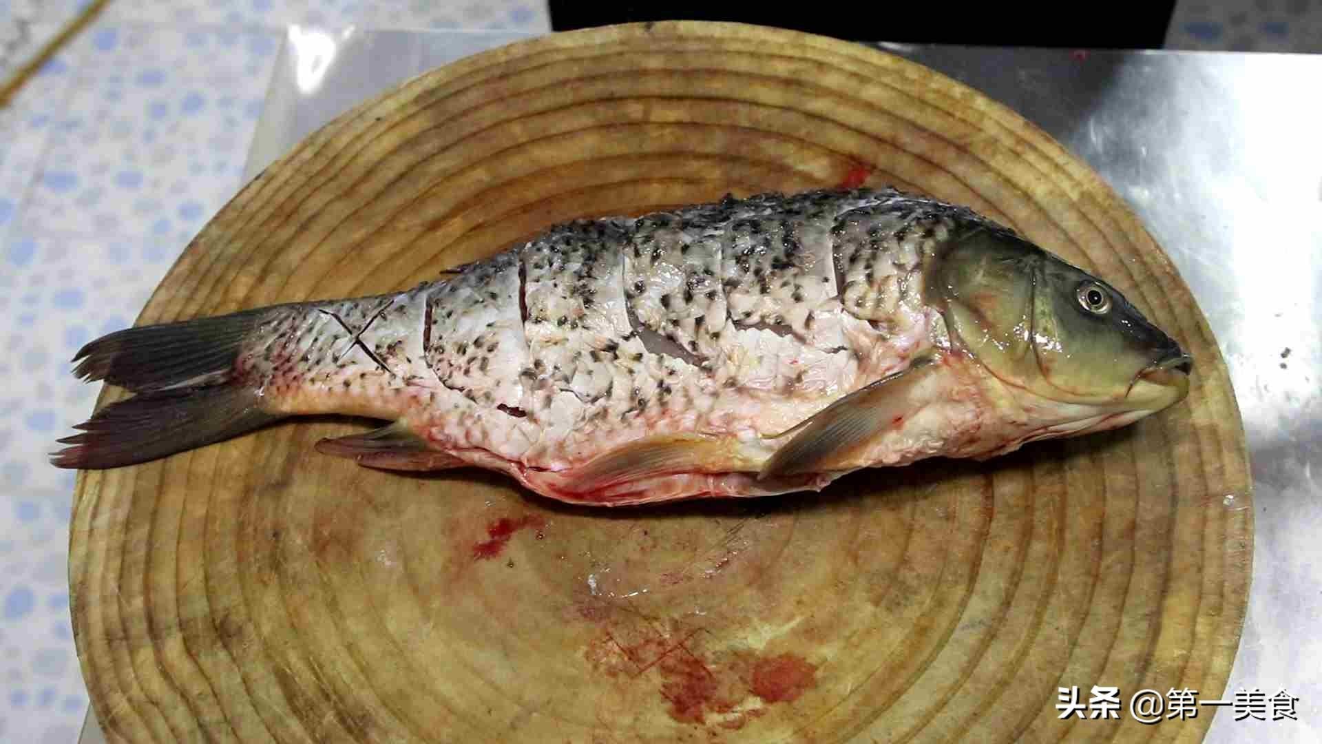 “糖醋鱼”怎么做才好吃？厨师长分享简单做法，简单易学又好吃 第3张