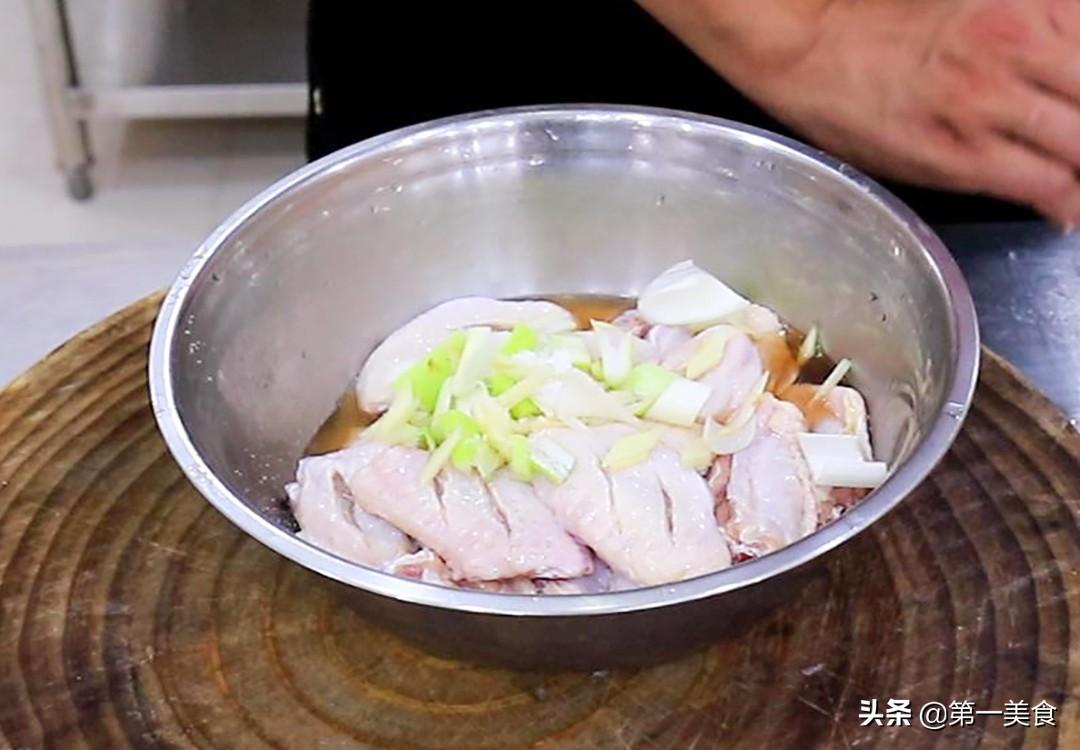 厨师长分享可乐鸡翅的家常做法，学会这一招，香而不腻，滑嫩入味 第7张
