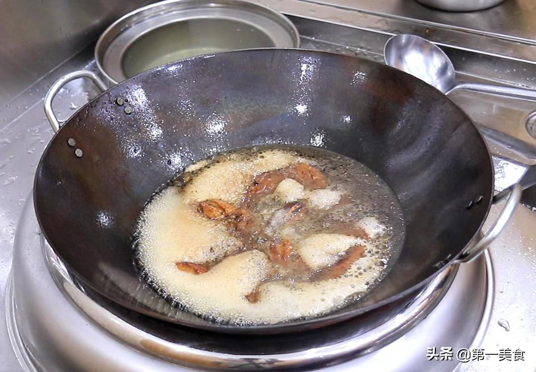 厨师长分享可乐鸡翅的家常做法，学会这一招，香而不腻，滑嫩入味 第13张