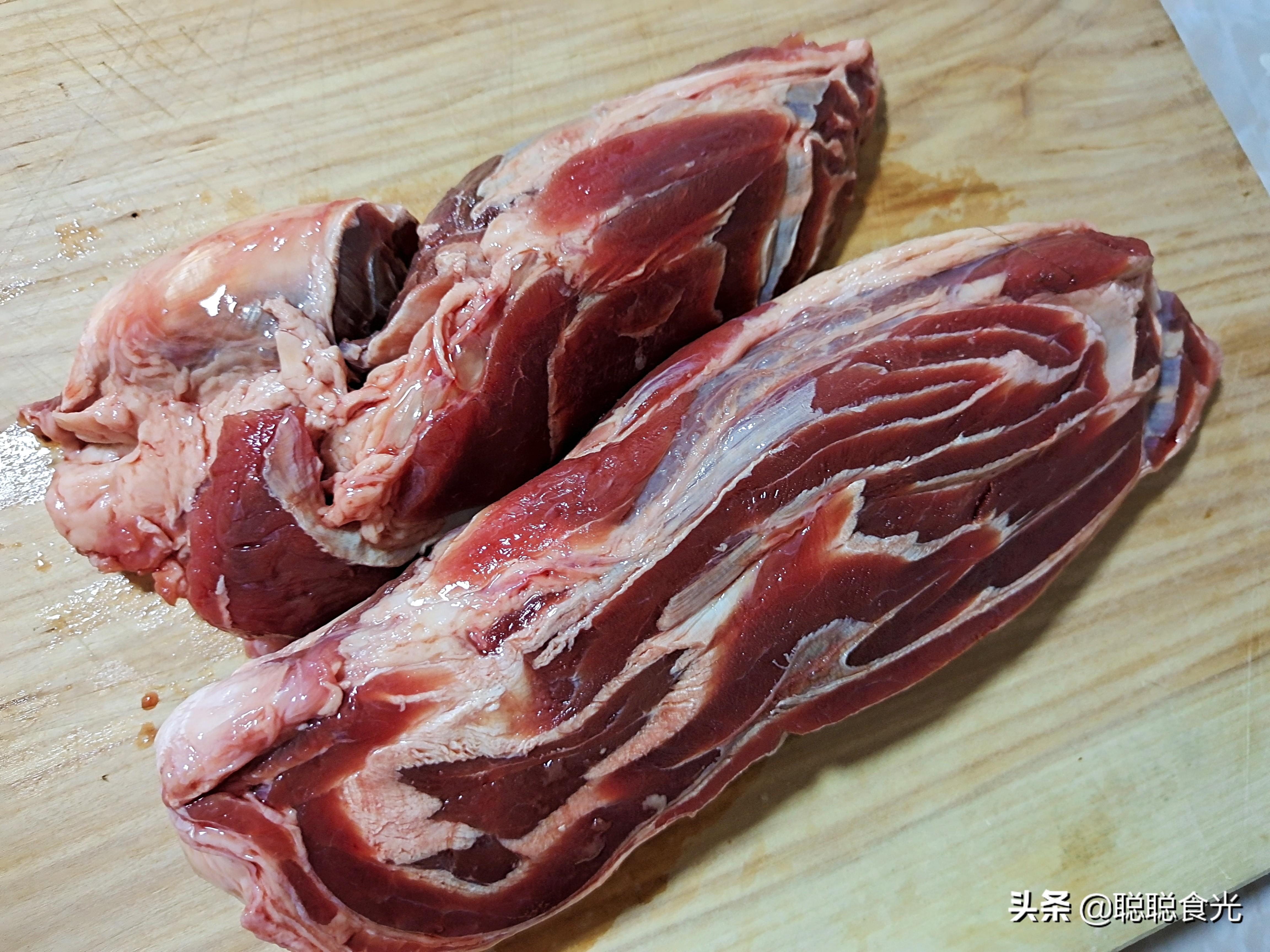 酱牛肉的正宗做法，牢记“1腌2泡3酱”，不柴不松散，入味十足 第5张