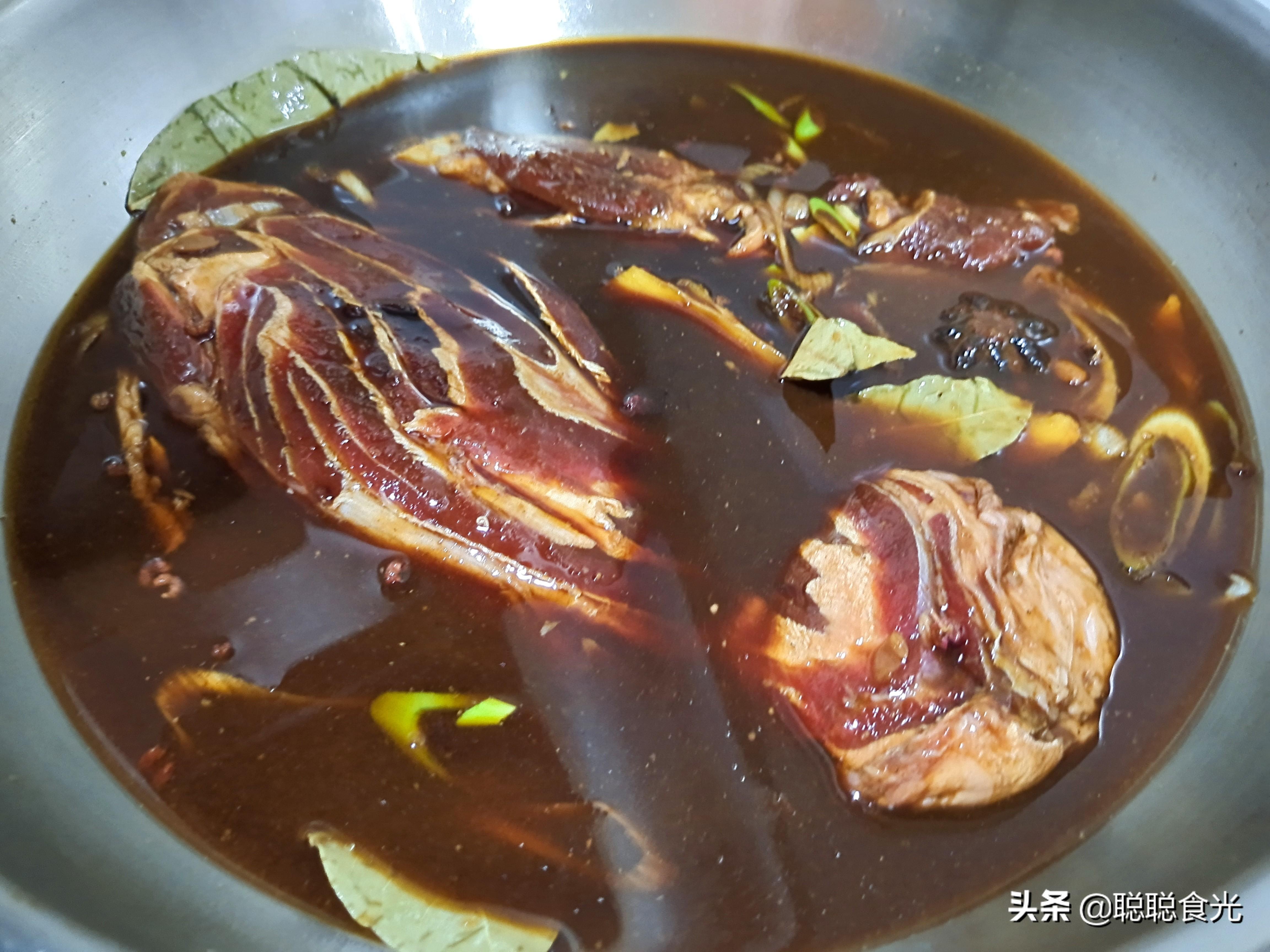 酱牛肉的正宗做法，牢记“1腌2泡3酱”，不柴不松散，入味十足 第13张