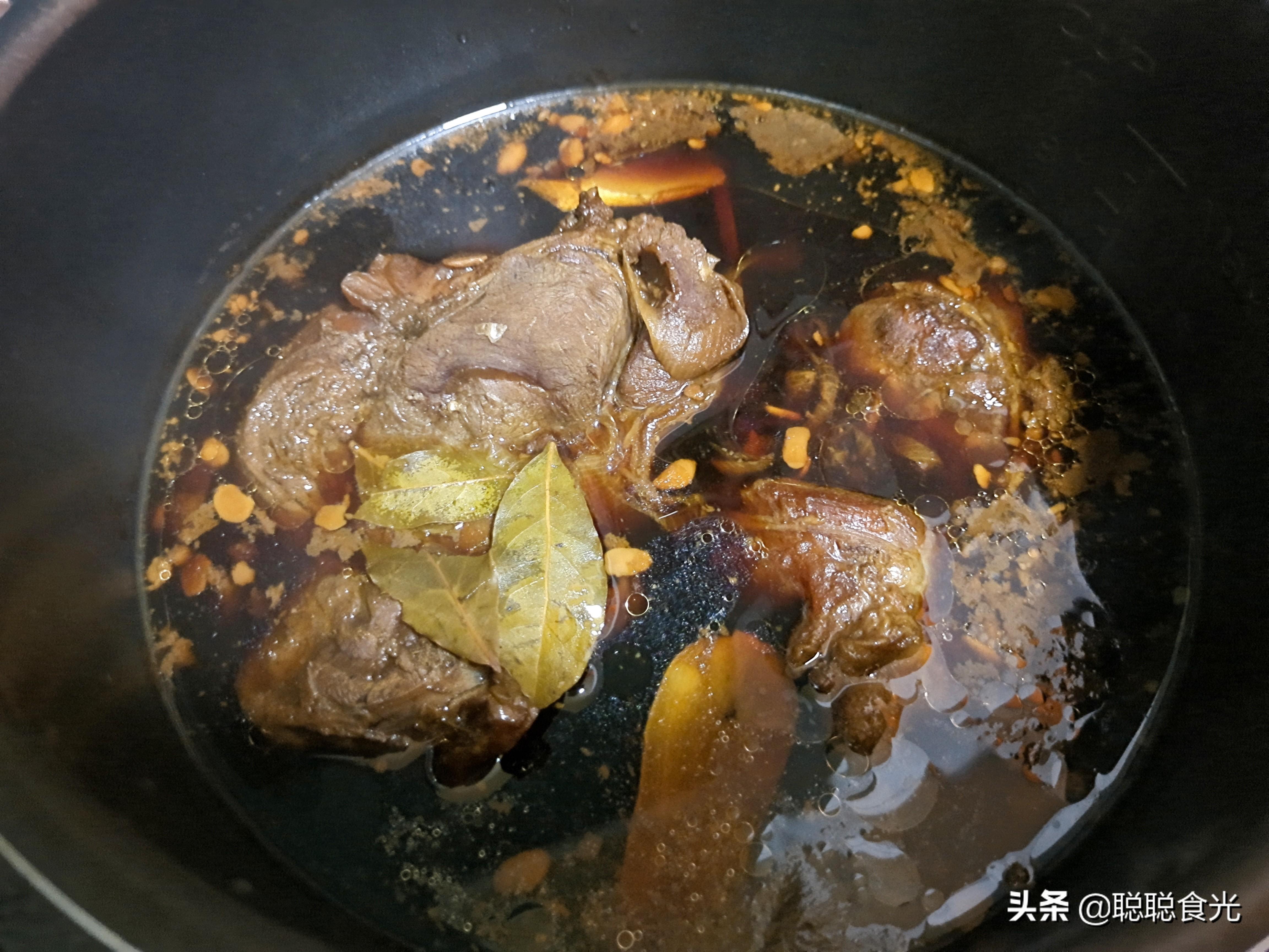 酱牛肉的正宗做法，牢记“1腌2泡3酱”，不柴不松散，入味十足 第17张