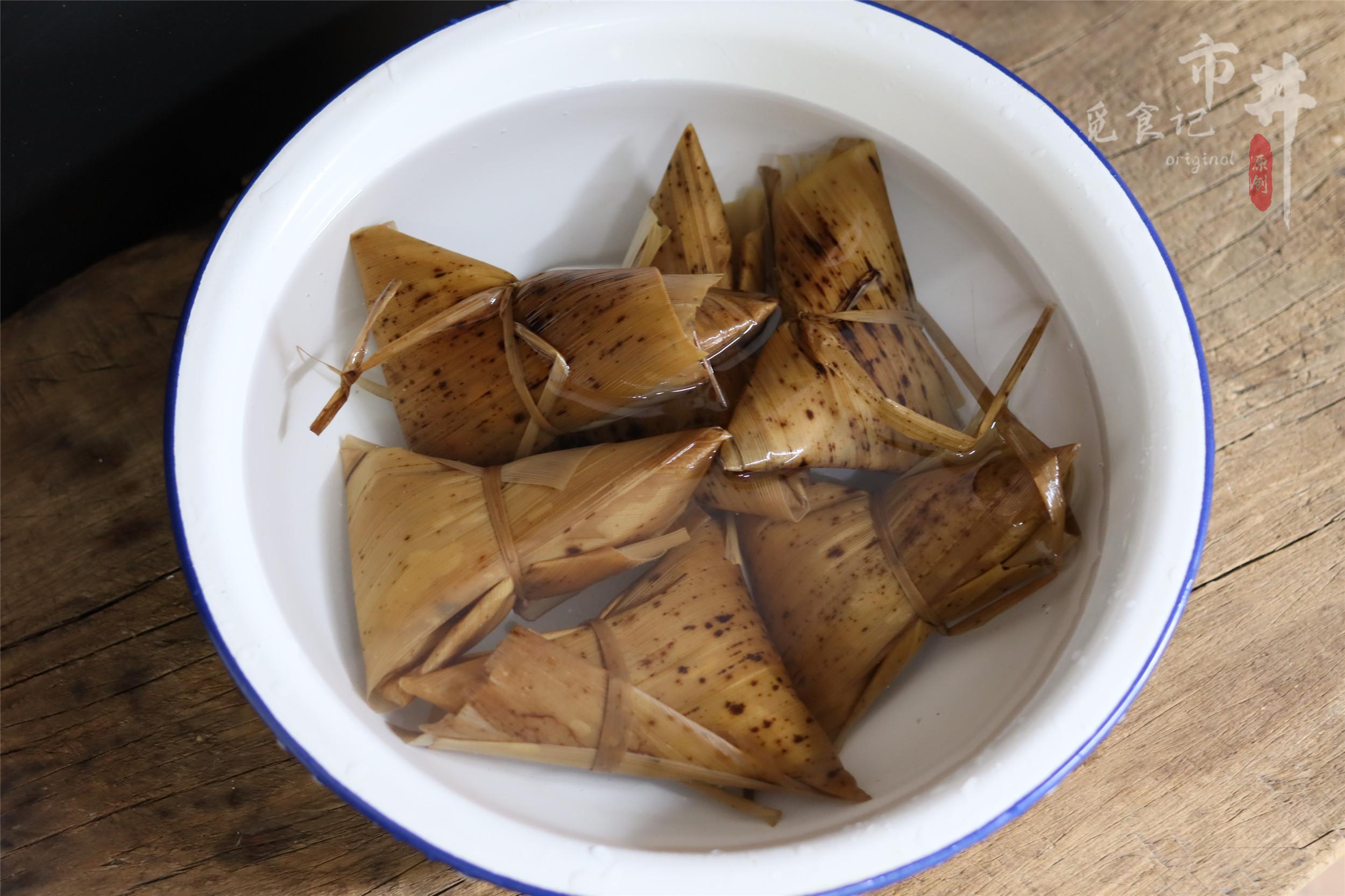 煮粽子，用冷水还是热水？煮多久？加什么煮的更香？一次告诉你 第5张