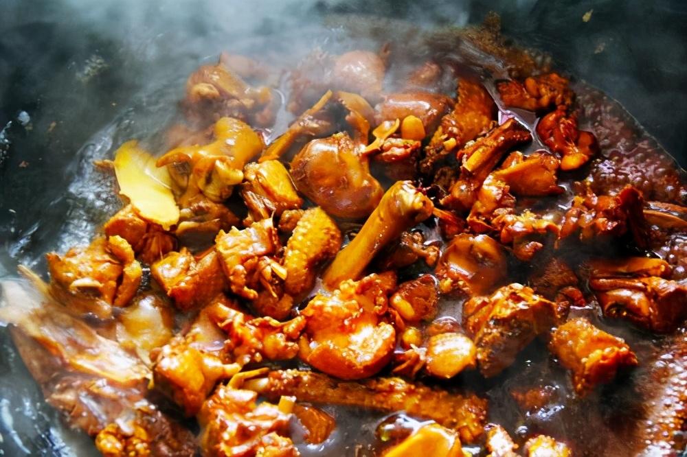 炖大鹅，怎样炖肉不腥不柴?教你这3招，鹅肉软烂入味，不柴不腥 第11张