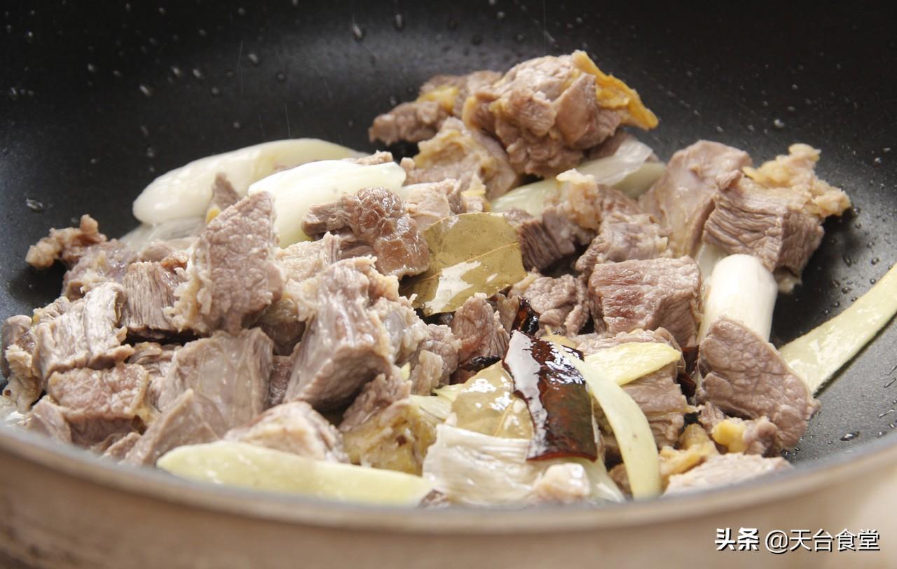 下饭神器，好吃到舔盘的咖喱土豆牛肉 第13张