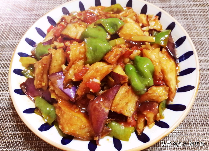 分享茄子的4种家常做法，比吃大鱼大肉还解馋，学会了不愁没菜吃 第5张