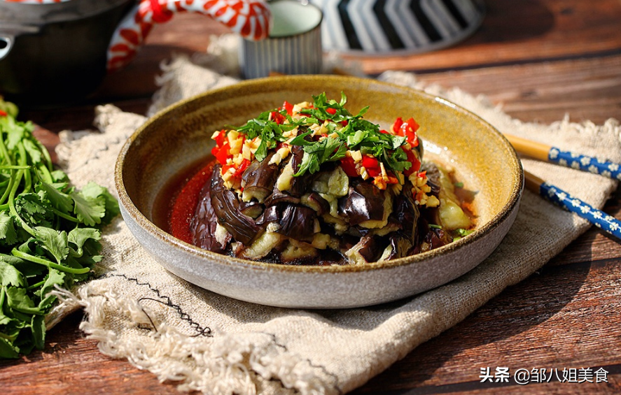 分享茄子的4种家常做法，比吃大鱼大肉还解馋，学会了不愁没菜吃 第13张
