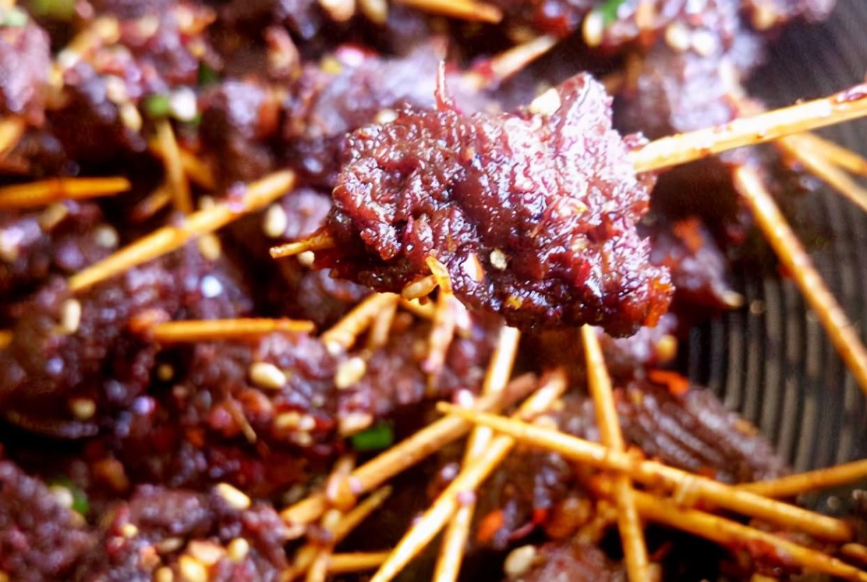 干饭人超喜欢吃的牙签牛肉，味道香辣可口，这样做出来真香 第11张