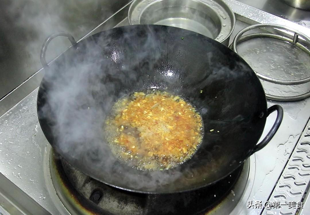 焦烧小黄鱼，先炸再煨更入味，鱼肉香酥味道鲜，连鱼骨都能嚼着吃 第17张