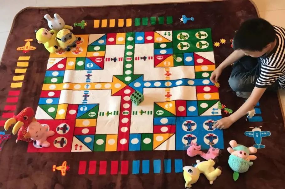 小小的飞行棋居然有把孩子变成演员的神奇能力，我竟然现在才知道 第5张