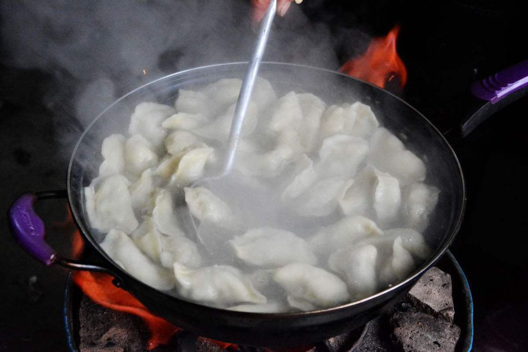 饺子是谁发明的食物「饺子的起源及历史文化知识盘点」 第3张