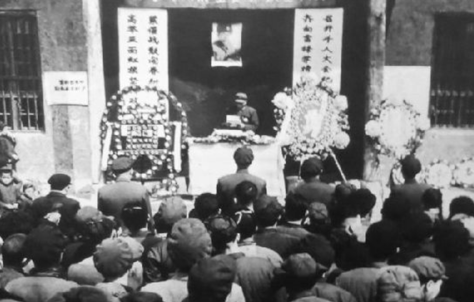 雷锋的真正死因是什么？60年后老连长说出真相，让人心痛不已 第9张