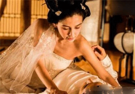 朱棣为什么活剐三千宫女?只为了一个死去的女人 第1张