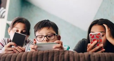 如何看待我国8.88亿人刷短视频？ 第1张