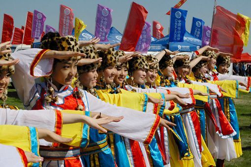 达斡尔族礼仪文化是怎样的 学习达斡尔族礼仪文化 第7张