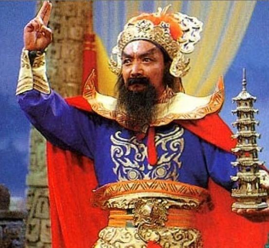 历史上最传奇的人物，后世将他由人演变成了神 第1张