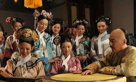 古代一夫多妻制晚上一起睡吗?雨露均沾合理分配 第1张