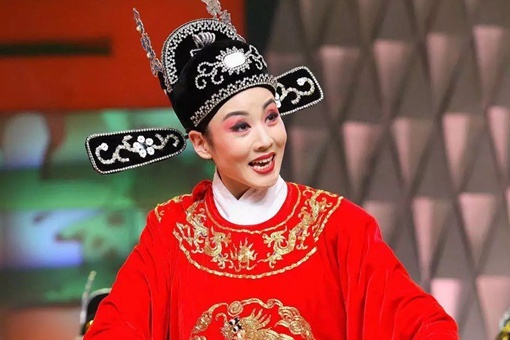 黄梅戏女驸马民女名叫冯素珍吗 女驸马历史上真有其事吗 第3张