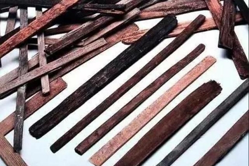 古代没有卫生纸是怎么上厕所的? 第1张