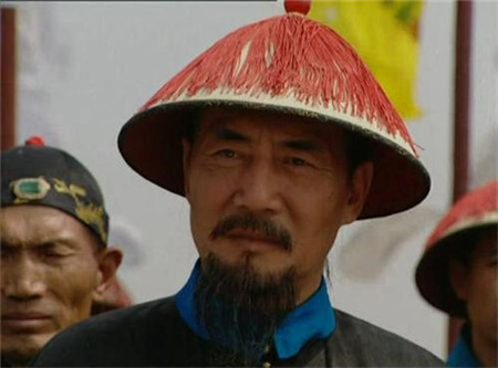 张廷玉为什么被乾隆抄家?为何乾隆最后又全还回去了? 第9张