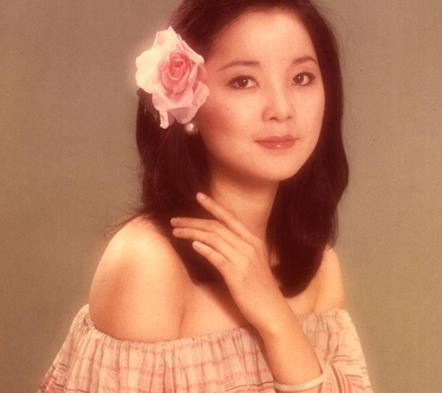 邓丽君坎坷情路：经历2次恋人意外去世，欲嫁豪门受辱后退出乐坛 第17张
