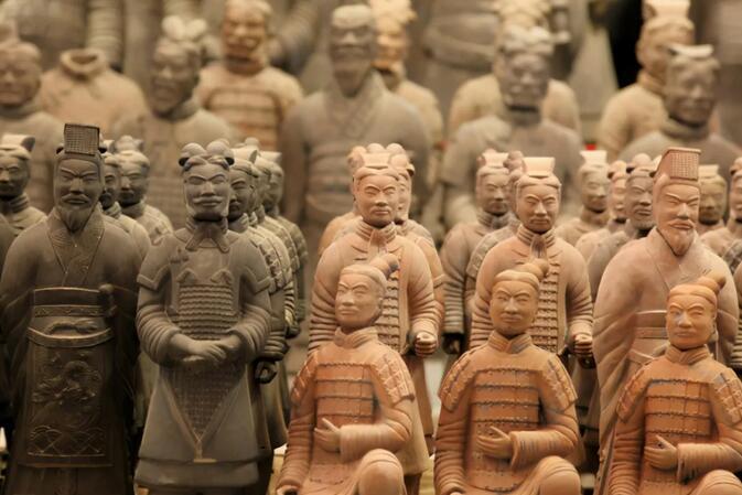 秦朝灭亡时，有一支50万军队，为何按兵不动呢？ 第1张