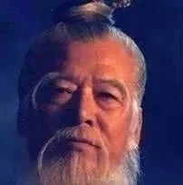 武则天想杀袁天罡，袁天罡无奈说了8字，武后竟不敢下手！ 第1张