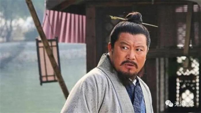 王安石请木匠修宅院，什么也不提，只在墙上写了一首情诗 第5张