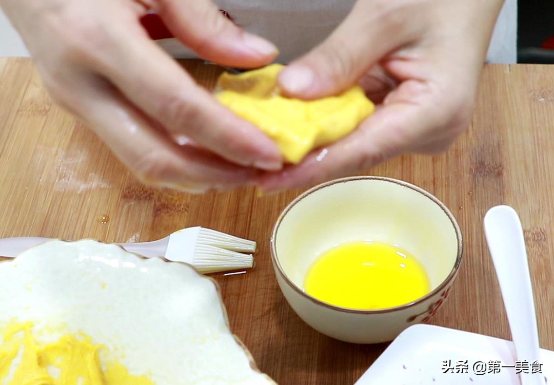 比蛋糕还软糯的5道早餐饼，最快5分钟出锅，金黄柔软，孩子爱吃 第29张