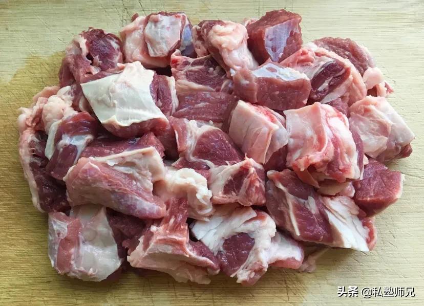 自从知道牛腩这样做，我家一周吃5次，软烂入味，汤汁拌饭香郁 第17张