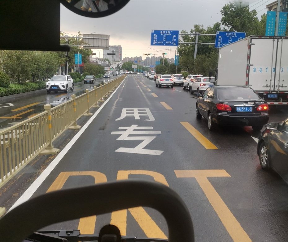 地铁的代替品？带你深入了解快速公交系统 第5张