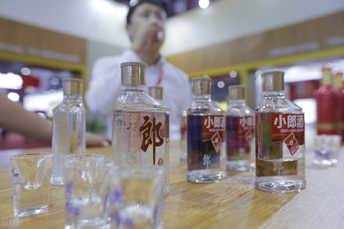 酒问｜你知道500ml的白酒其实不等于1斤重吗？这些白酒冷知识你知道多少？ 第9张