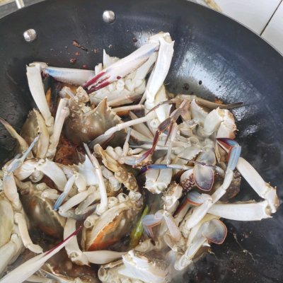 这道香辣螃蟹，一周吃六次都嫌少 第7张