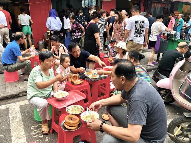 美食天下：与《中餐厅4》一起品尝地道的湖北美食 第13张
