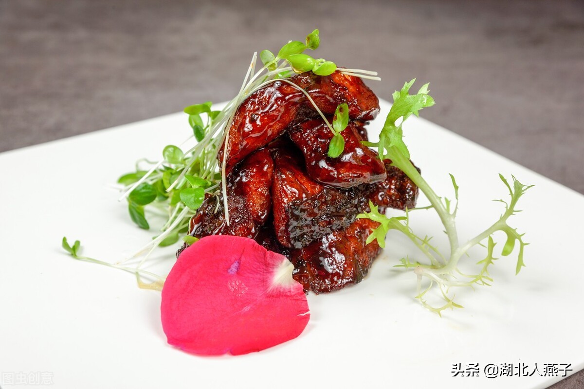 上海最出名的15道名菜，特色本帮菜菜谱，浓油赤酱，你吃过几道呢 第19张