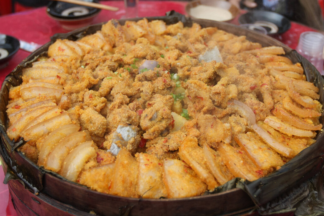 粉蒸肉不要直接蒸，记住2个窍门，出锅香嫩油润，吃着肥而不腻 第5张