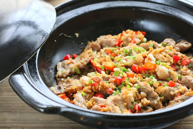 美食菜谱大全：肉末炒粉条做法，5分钟出锅，能下3碗饭！ 第1张