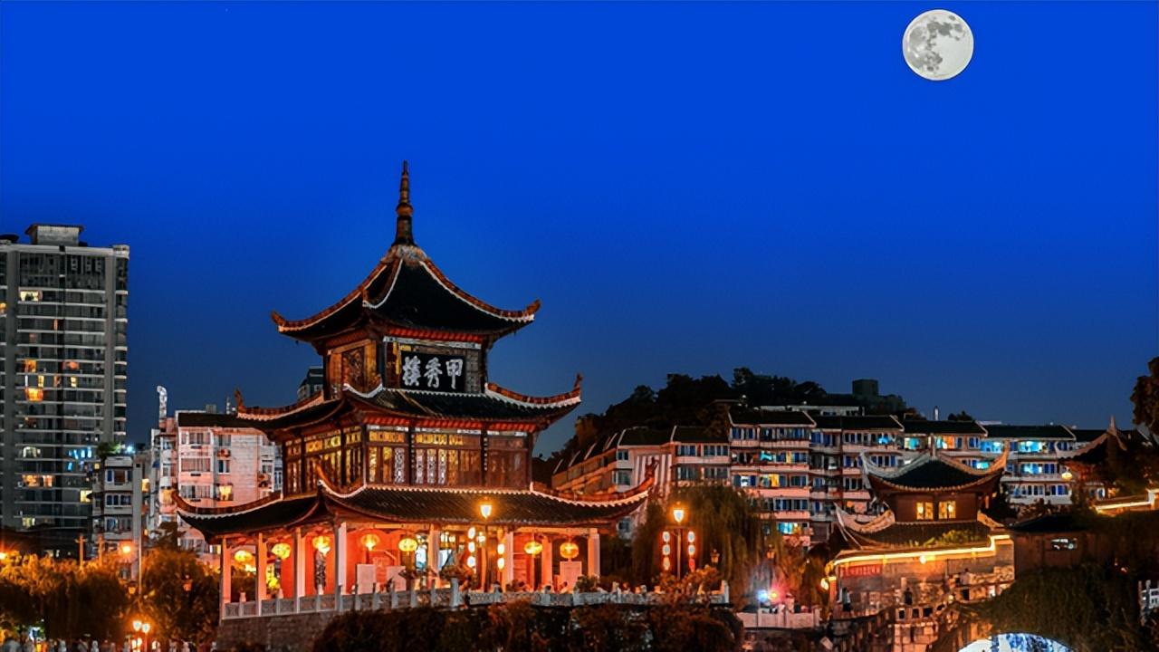 贵阳最值得去玩的5个景点推荐 贵阳必去的五个景点 第3张